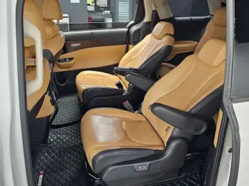 2021 Kia Carnival с пробегом 51 522 км