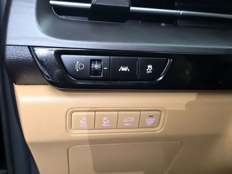 2022 Kia Carnival с пробегом 11 448 км