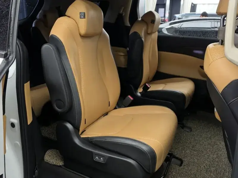 2021 Kia Carnival с пробегом 181 969 км