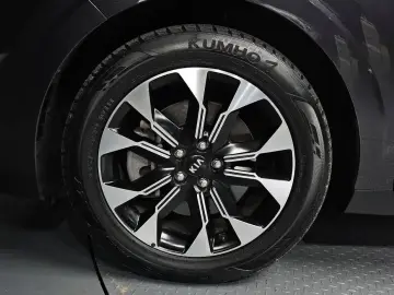 2021 Kia Carnival с пробегом 56 701 км