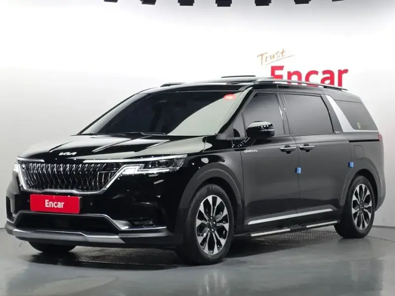 2021 Kia Carnival с пробегом 37 028 км