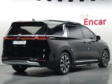 2021 Kia Carnival с пробегом 37 028 км