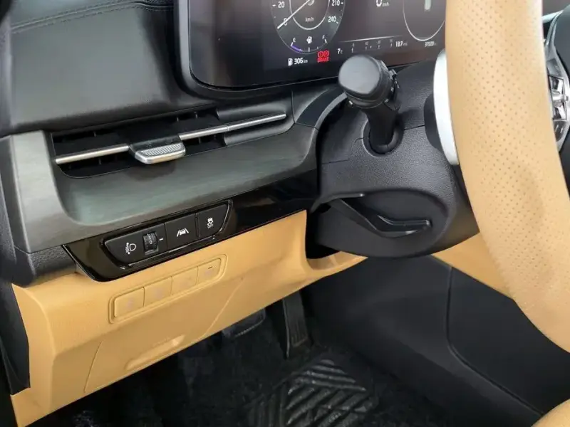 2021 Kia Carnival с пробегом 37 028 км