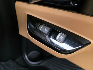 2021 Kia Carnival с пробегом 37 028 км