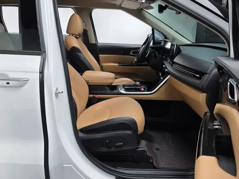2022 Kia Carnival с пробегом 117 552 км