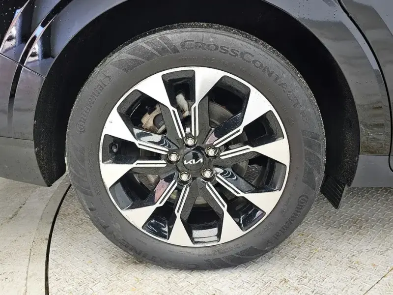 2022 Kia Carnival с пробегом 127 008 км