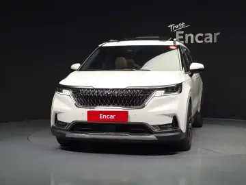 2022 Kia Carnival с пробегом 12 768 км