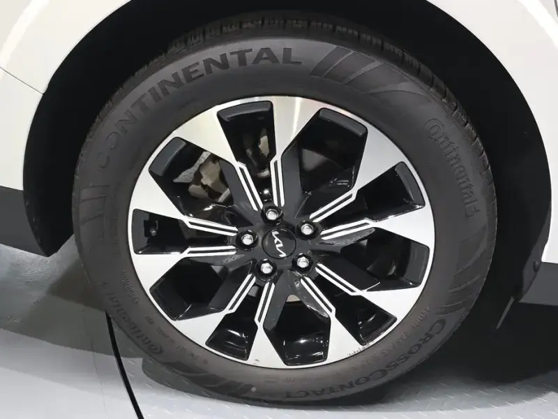 2022 Kia Carnival с пробегом 12 768 км