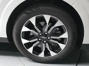 2022 Kia Carnival с пробегом 12 768 км