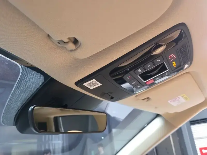 2022 Kia Carnival с пробегом 12 768 км