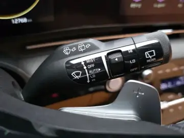 2022 Kia Carnival с пробегом 12 768 км