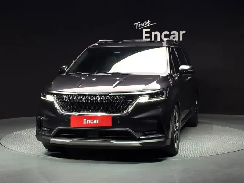2022 Kia Carnival с пробегом 78 125 км