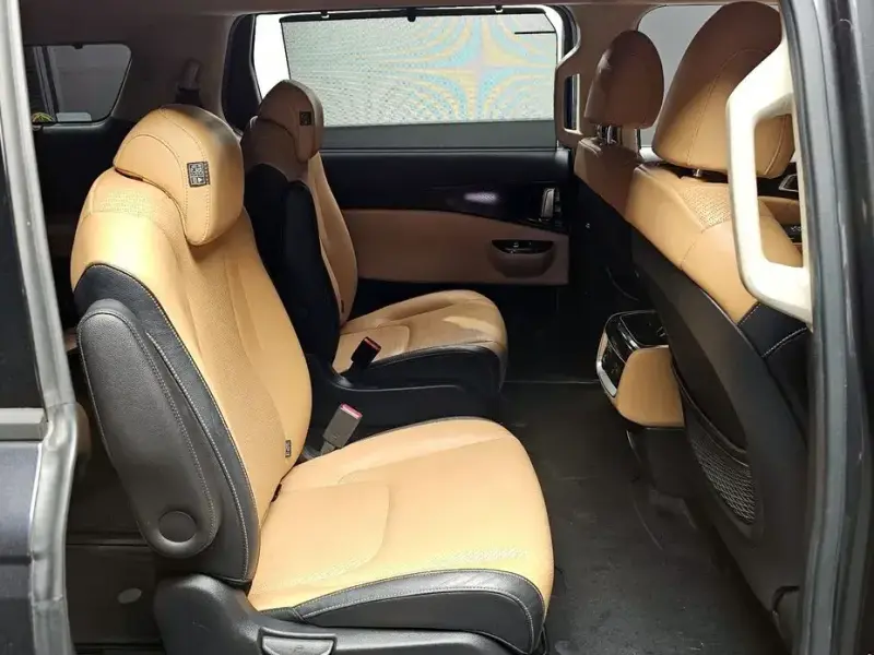 2021 Kia Carnival с пробегом 101 866 км