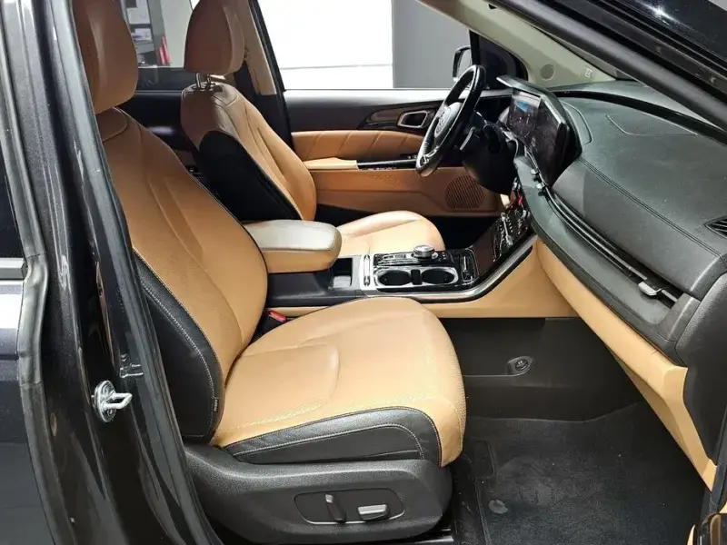 2021 Kia Carnival с пробегом 101 866 км