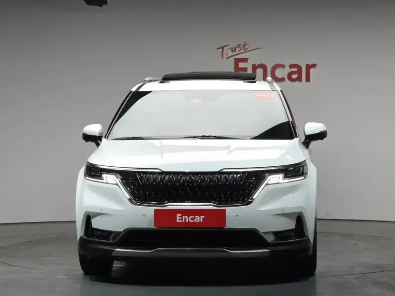 2021 Kia Carnival с пробегом 74 383 км