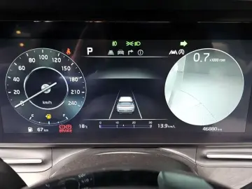 2023 Kia Carnival с пробегом 46 880 км