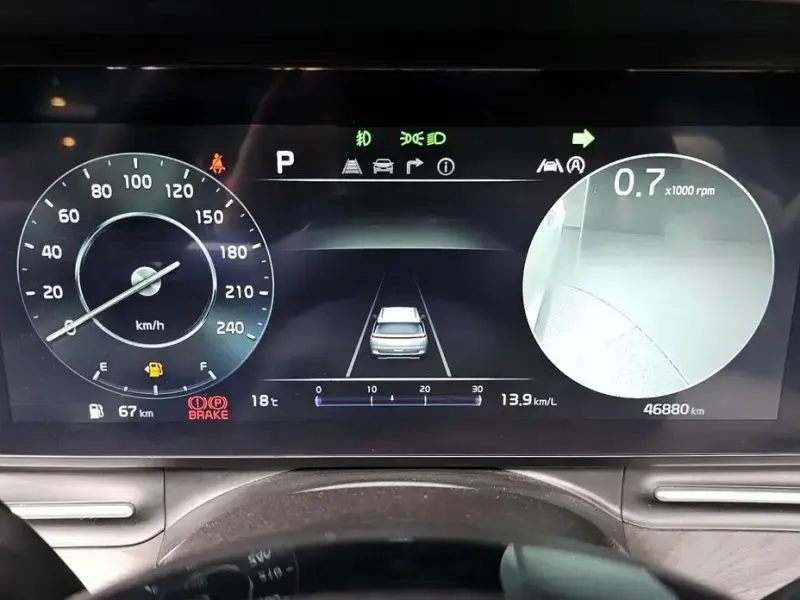 2023 Kia Carnival с пробегом 46 880 км