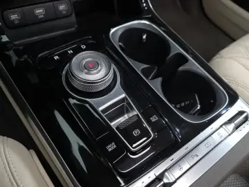 2021 Kia Carnival с пробегом 74 383 км