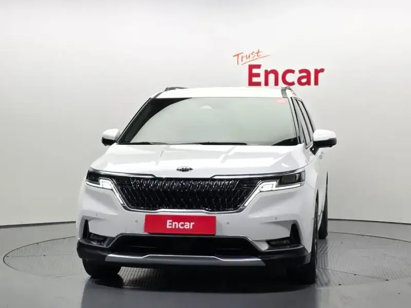 2021 Kia Carnival с пробегом 75 599 км