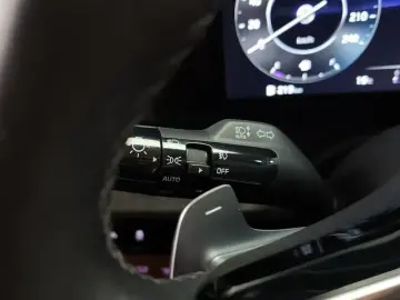2023 Kia Carnival с пробегом 137 091 км
