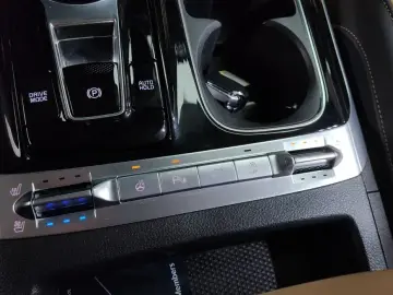 2023 Kia Carnival с пробегом 137 091 км