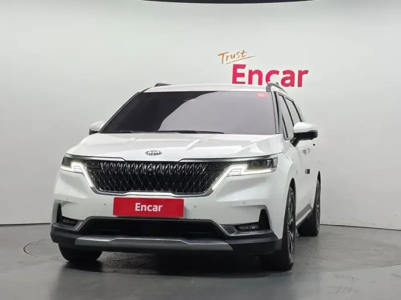 2021 Kia Carnival с пробегом 85 679 км