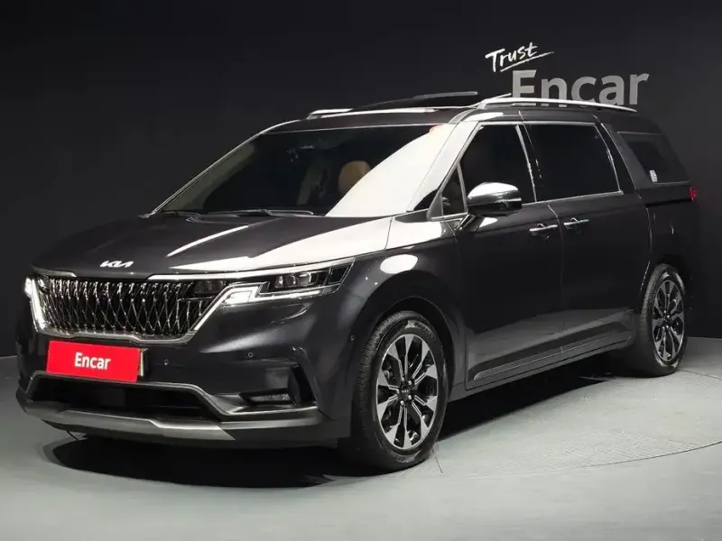 2022 Kia Carnival с пробегом 87 739 км