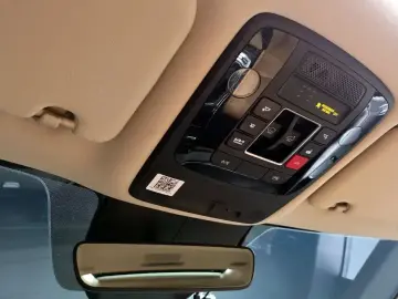 2022 Kia Carnival с пробегом 87 739 км