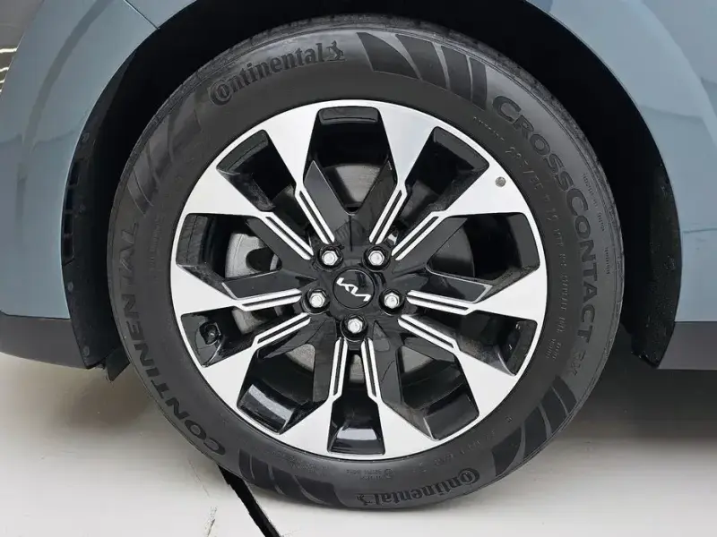 2021 Kia Carnival с пробегом 29 248 км