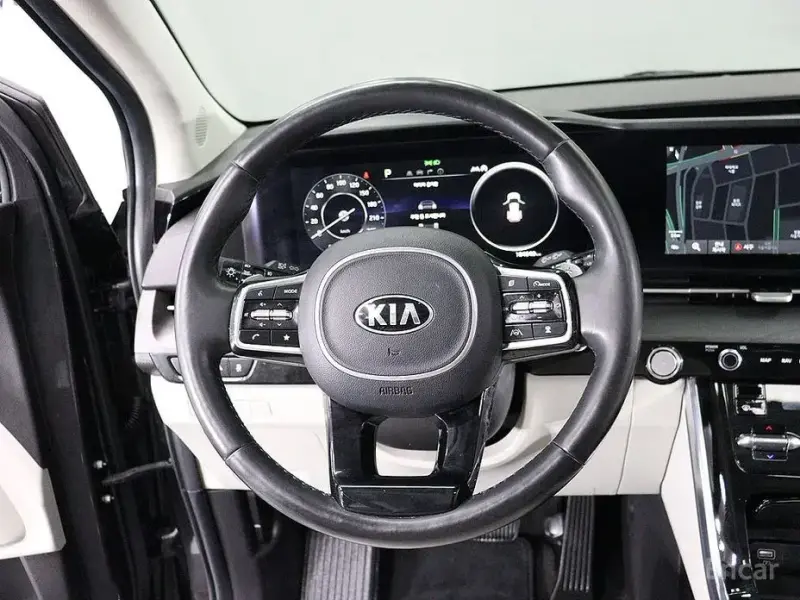 2021 Kia Carnival с пробегом 184 647 км