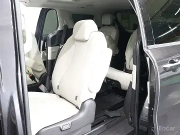 2021 Kia Carnival с пробегом 184 647 км