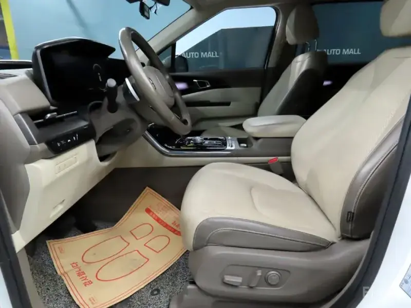 2022 Kia Carnival с пробегом 98 735 км