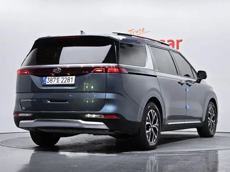 2021 Kia Carnival с пробегом 59 097 км