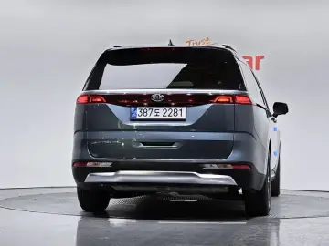 2021 Kia Carnival с пробегом 59 097 км
