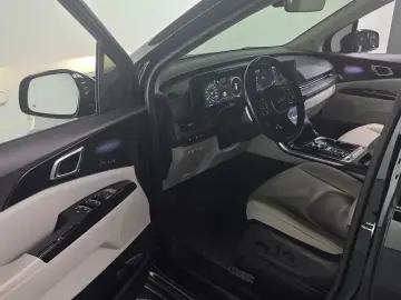 2022 Kia Carnival с пробегом 154 523 км