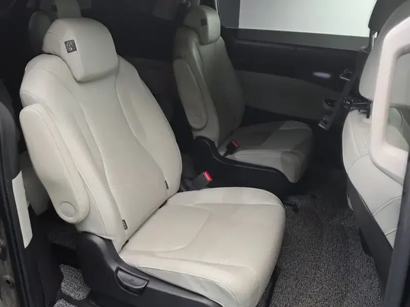 2022 Kia Carnival с пробегом 154 523 км