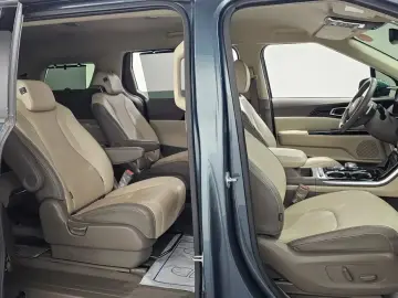 2021 Kia Carnival с пробегом 59 097 км