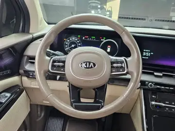 2021 Kia Carnival с пробегом 59 097 км