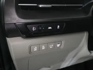 2022 Kia Carnival с пробегом 154 523 км