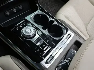 2022 Kia Carnival с пробегом 63 429 км