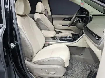 2022 Kia Carnival с пробегом 63 429 км