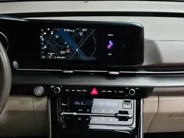 2022 Kia Carnival с пробегом 63 429 км