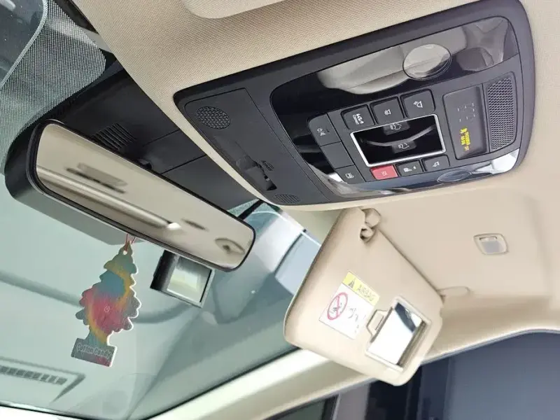 2022 Kia Carnival с пробегом 63 429 км