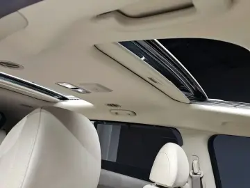 2022 Kia Carnival с пробегом 63 429 км