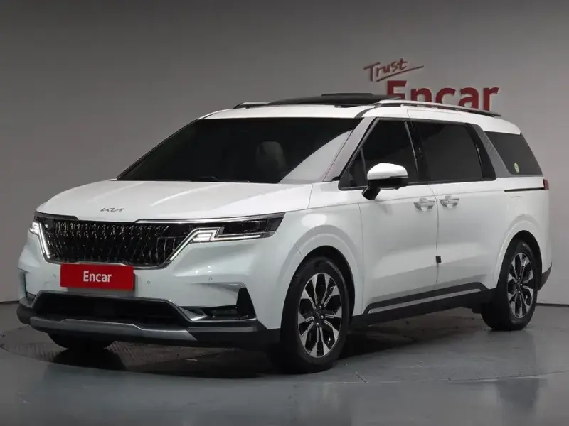 2021 Kia Carnival с пробегом 93 121 км