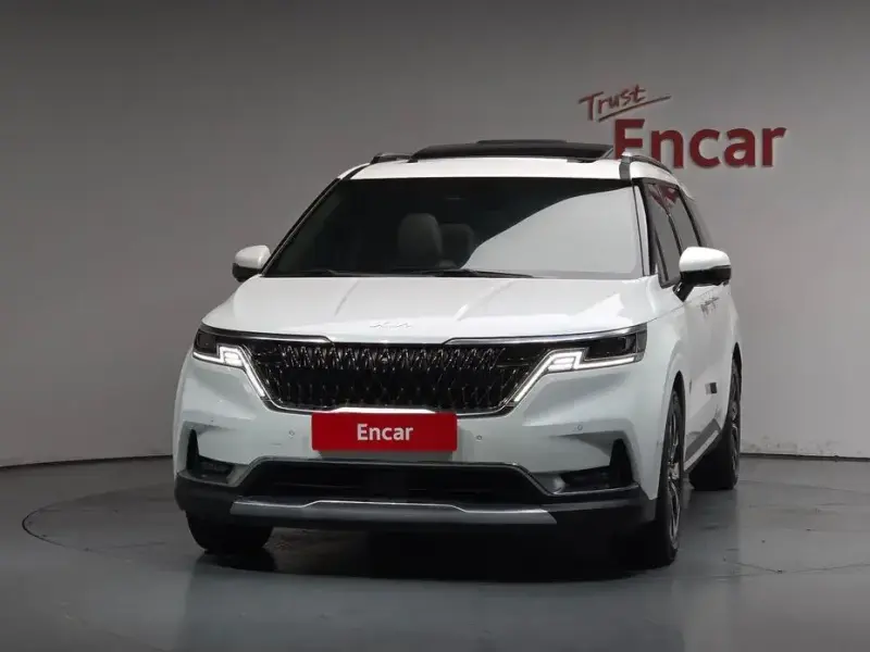 2021 Kia Carnival с пробегом 93 121 км