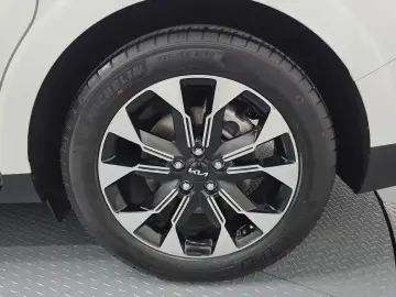 2022 Kia Carnival с пробегом 104 386 км