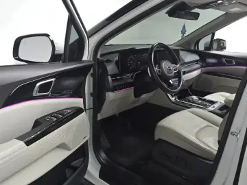 2021 Kia Carnival с пробегом 93 121 км