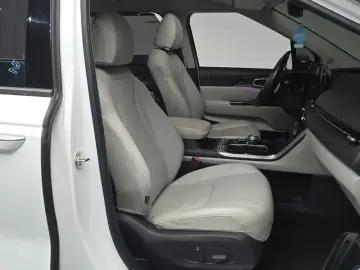 2021 Kia Carnival с пробегом 93 121 км