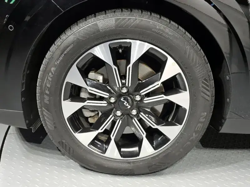 2021 Kia Carnival с пробегом 68 912 км